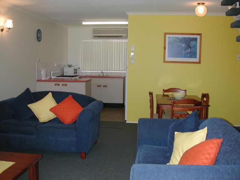 Coast Apartments Formally Bayshores Holiday Apartments Nikenbah Εξωτερικό φωτογραφία