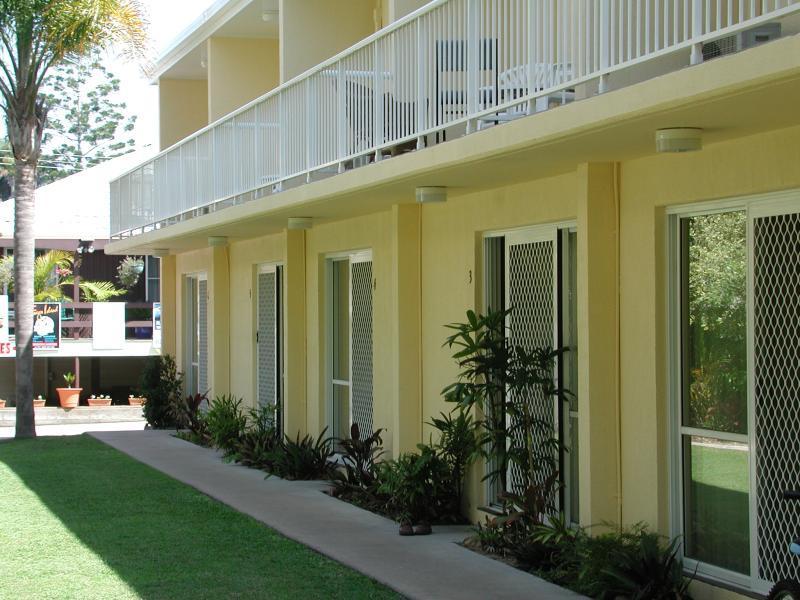 Coast Apartments Formally Bayshores Holiday Apartments Nikenbah Εξωτερικό φωτογραφία