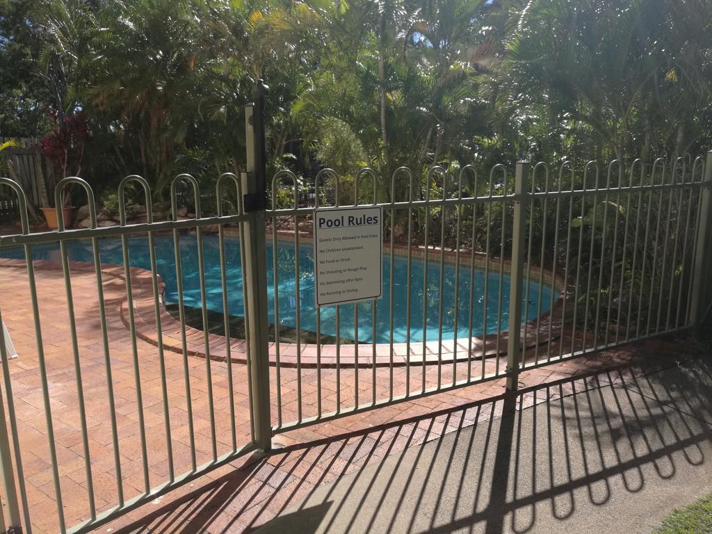 Coast Apartments Formally Bayshores Holiday Apartments Nikenbah Εξωτερικό φωτογραφία