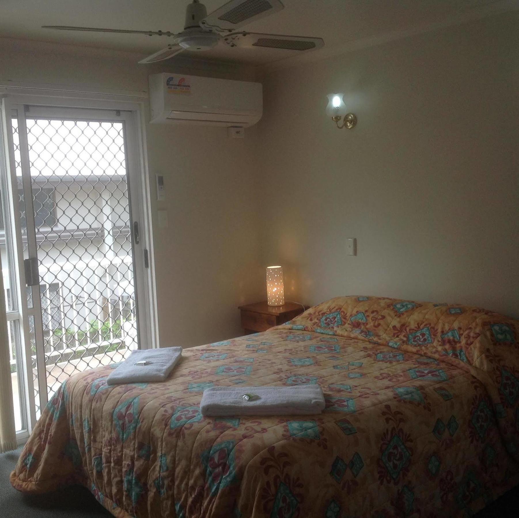 Coast Apartments Formally Bayshores Holiday Apartments Nikenbah Εξωτερικό φωτογραφία